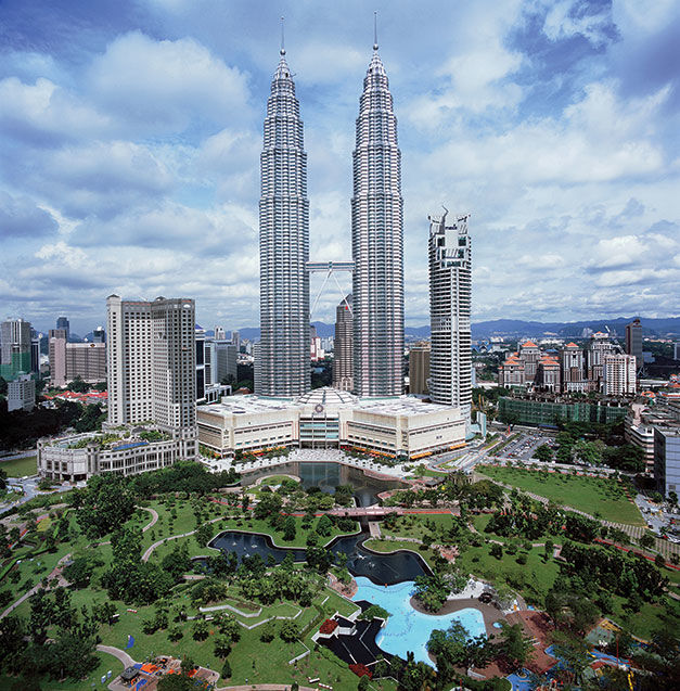 World's Top 10 Destinations for Shopping